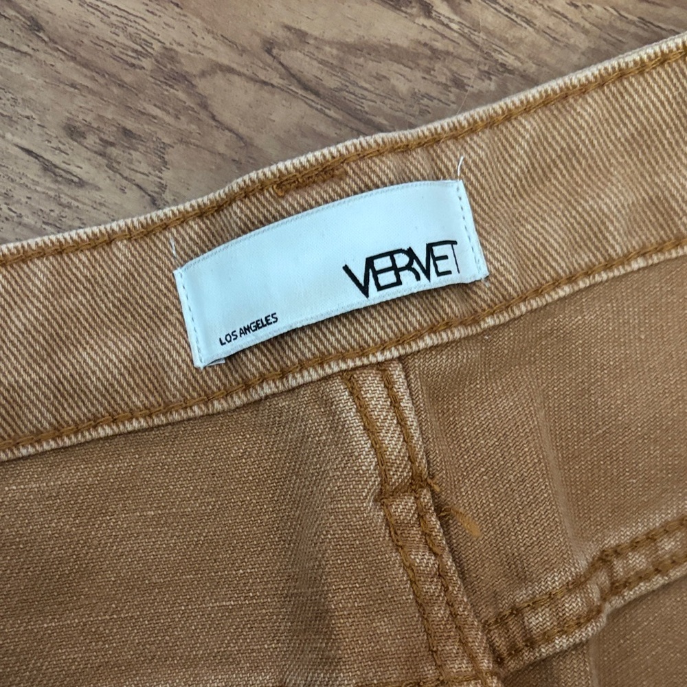 Vervet Distressed Tan Boyfriend Jeans- Size 31 - Picture 2 of 9